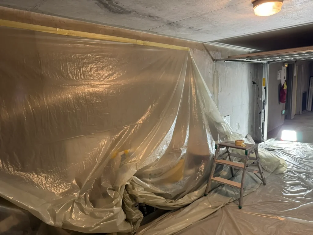 Préparation de travaux d'une infiltration de garage dans la région de Strasbourg